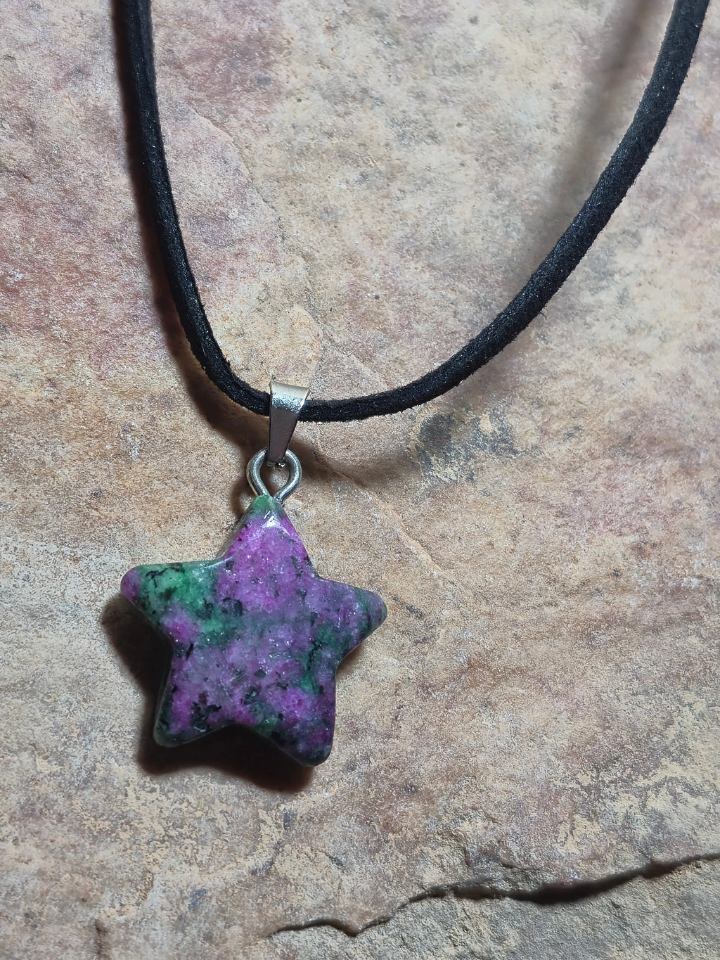 Collar estrella zoisita