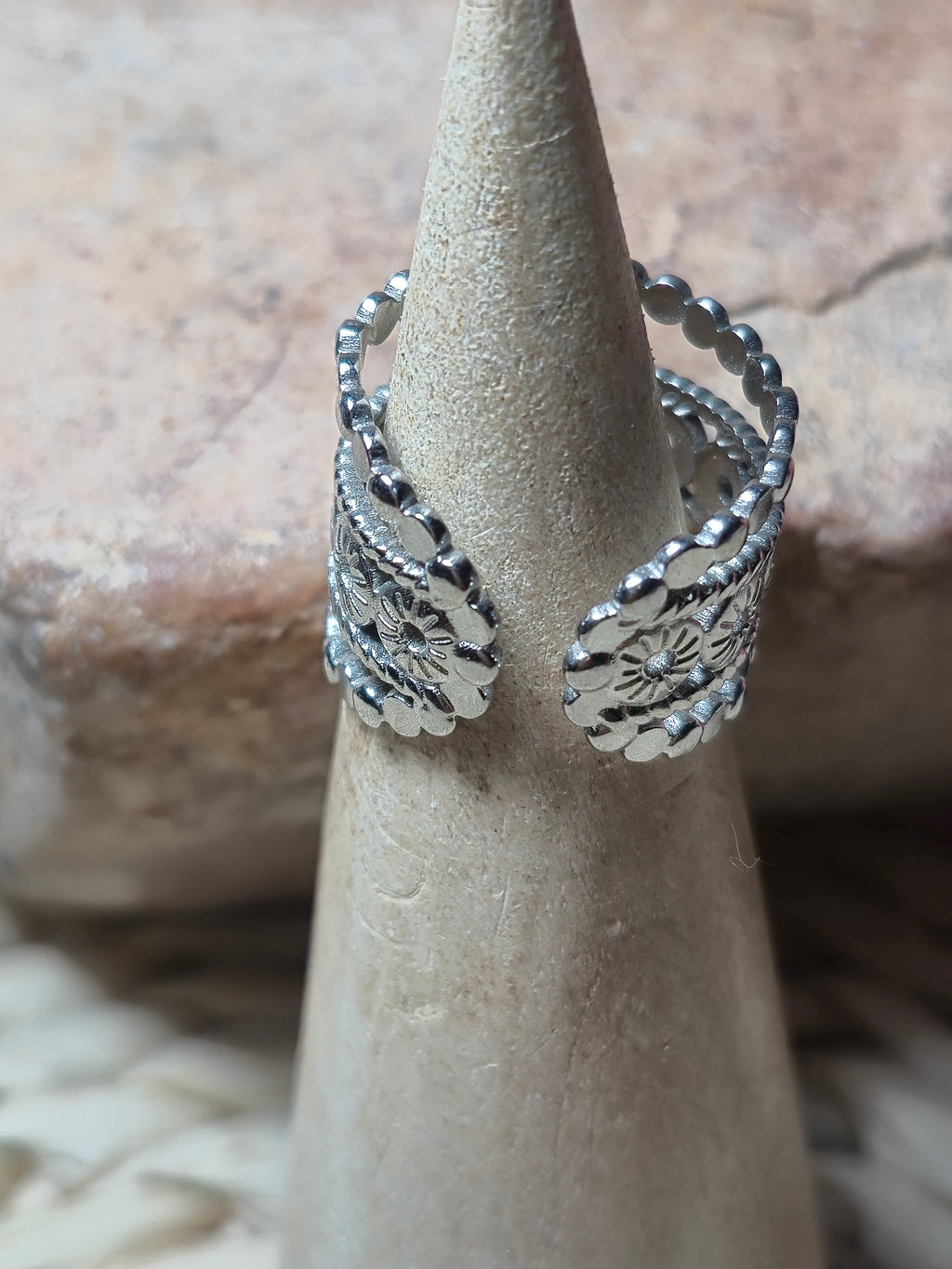 Anillo acero inoxidable filigrana